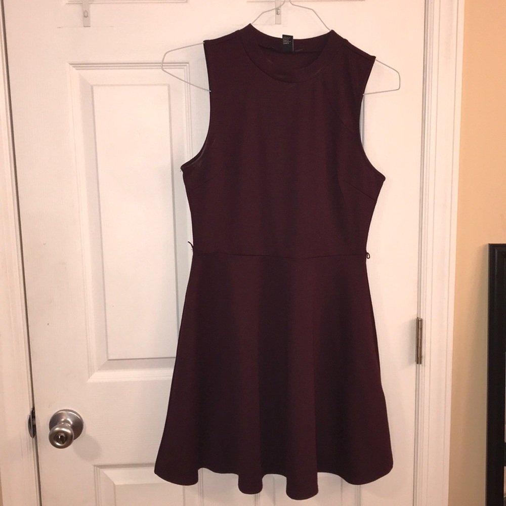 Burgundy Hi-neck sleeveless skater dress